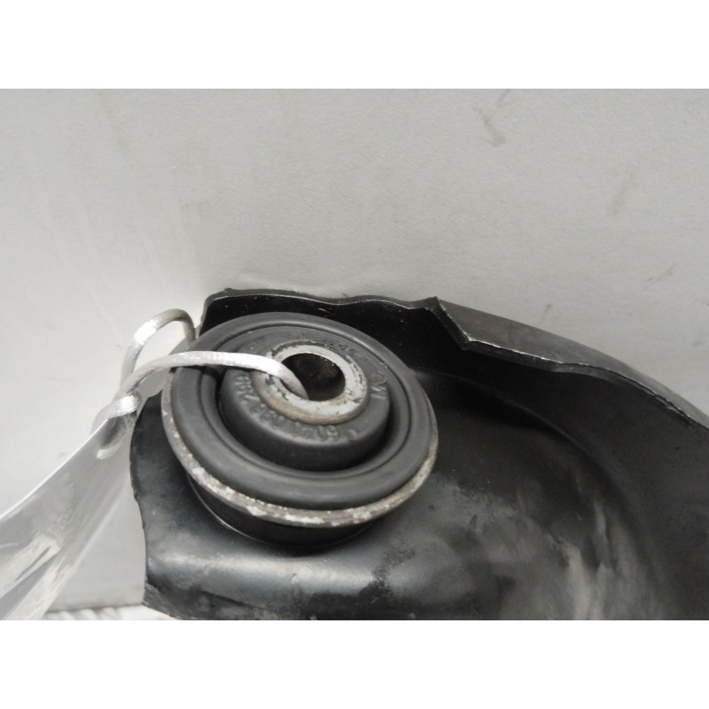 BRAZO SUSPENSION INFERIOR DELANTERO DERECHO 545006623R  - imagen 2