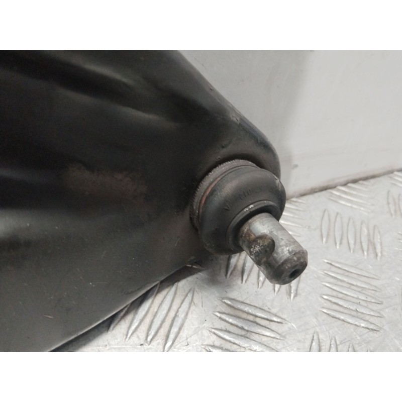 BRAZO SUSPENSION INFERIOR DELANTERO DERECHO 545006623R  - imagen 4