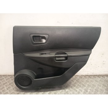GUARNECIDO PUERTA TRASERA DERECHA 82976EY10A 