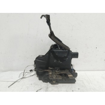 CERRADURA PUERTA DELANTERA DERECHA PA66GF30 