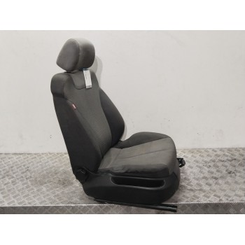 ASIENTO DELANTERO DERECHO 