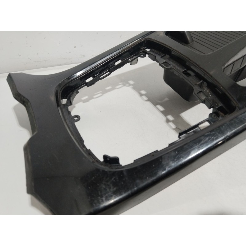 CONSOLA CENTRAL 846513Z000  - imagen 2