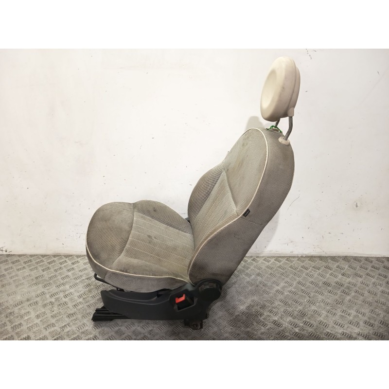 ASIENTO DELANTERO DERECHO 71749255  - imagen 2