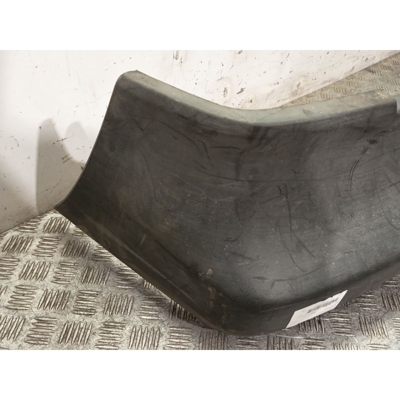 PARAGOLPES TRASERO  - imagen 2