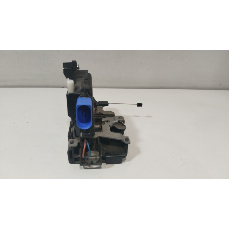CERRADURA PUERTA DELANTERA IZQUIERDA 3D1837015  - imagen 2