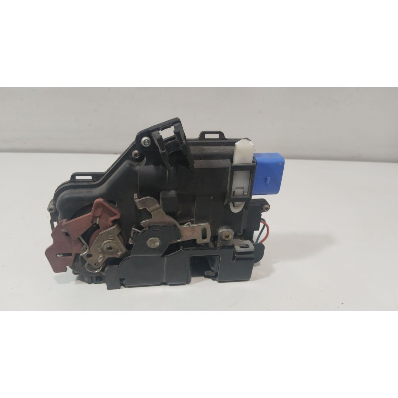 CERRADURA PUERTA DELANTERA IZQUIERDA 3D1837015  - imagen 3