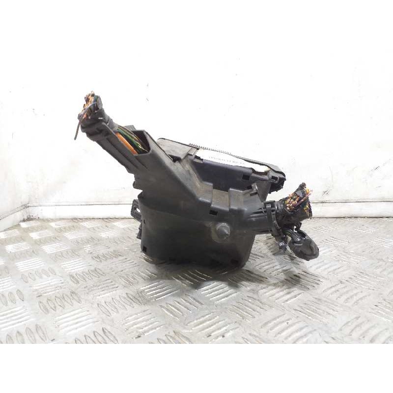 CAJA RELES / FUSIBLES 8V5114B144  - imagen 2