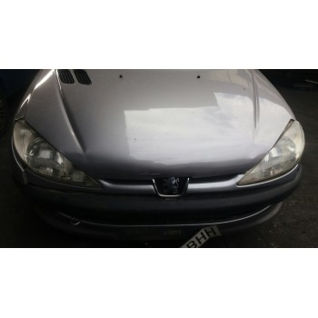 PEUGEOT 206 BERLINA