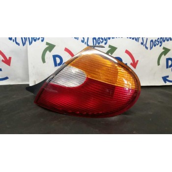 PILOTO TRASERO DERECHO 05288342AC 