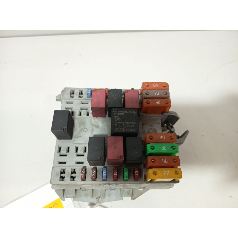 CAJA RELES / FUSIBLES 51763771  - imagen 3