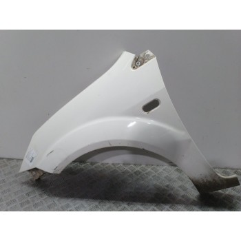 ALETA DELANTERA IZQUIERDA 6S61A16016AA BLANCO 
