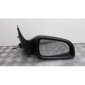 RETROVISOR DERECHO 