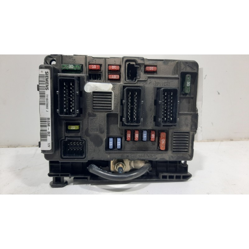 CAJA RELES / FUSIBLES 9650618580  - imagen 1