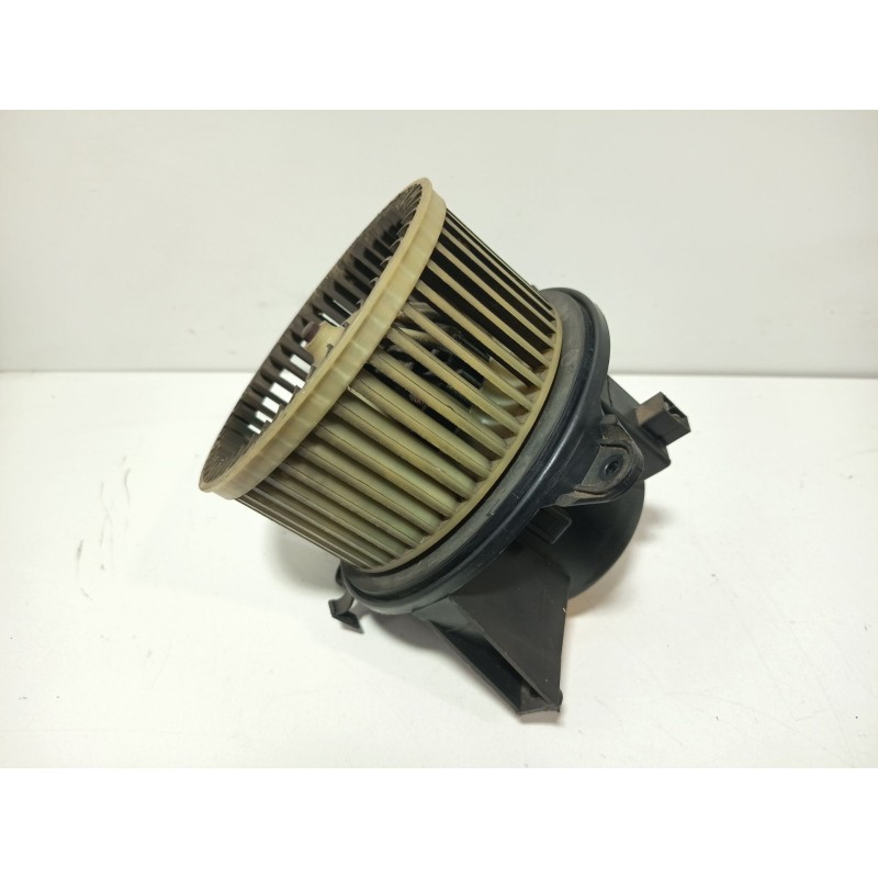 MOTOR CALEFACCION 141730600  - imagen 2