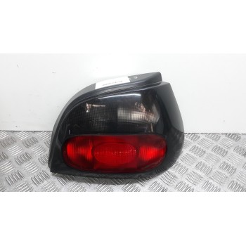 PILOTO TRASERO DERECHO 7701040646 
