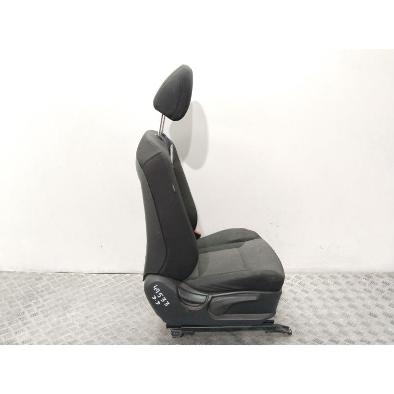 ASIENTO DELANTERO DERECHO 884003Z200V2K  - imagen 4
