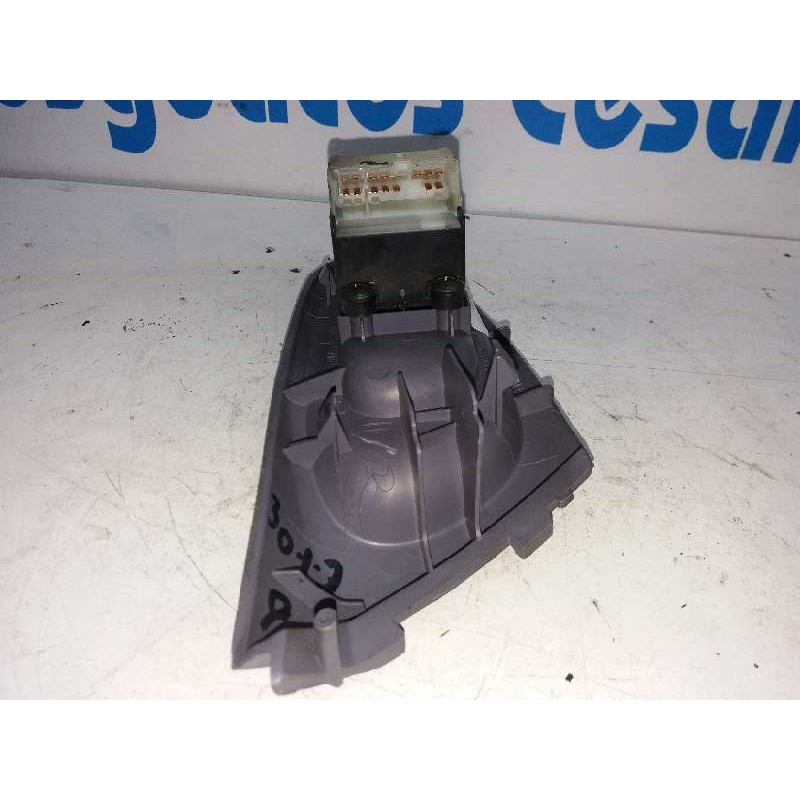 MANDO ELEVALUNAS DELANTERO IZQUIERDO 25401BU815  - imagen 2