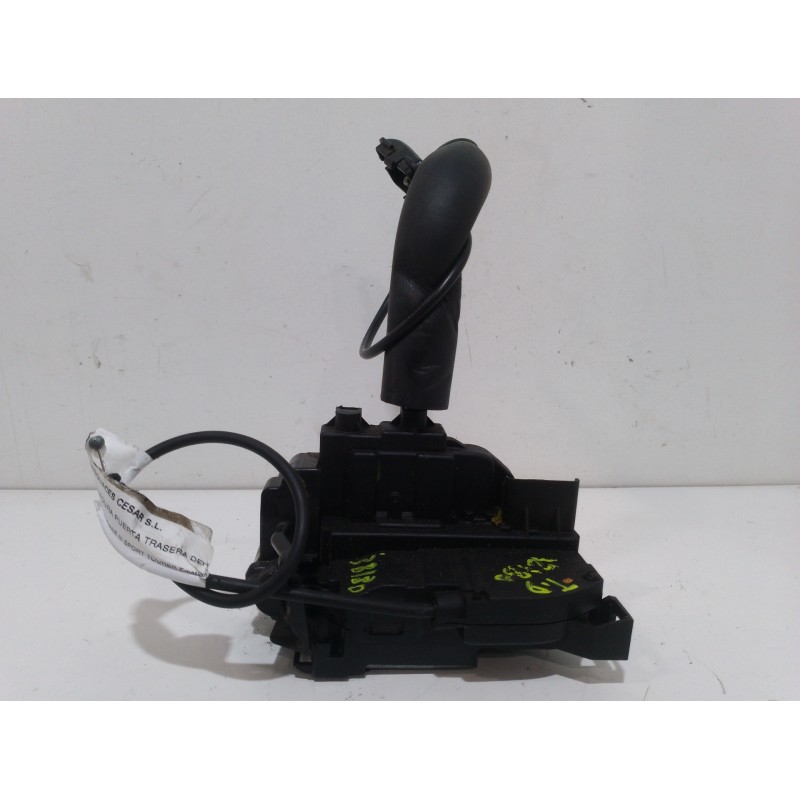 CERRADURA PUERTA TRASERA DERECHA 825028873R  - imagen 2