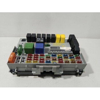 CAJA RELES / FUSIBLES 24431677 