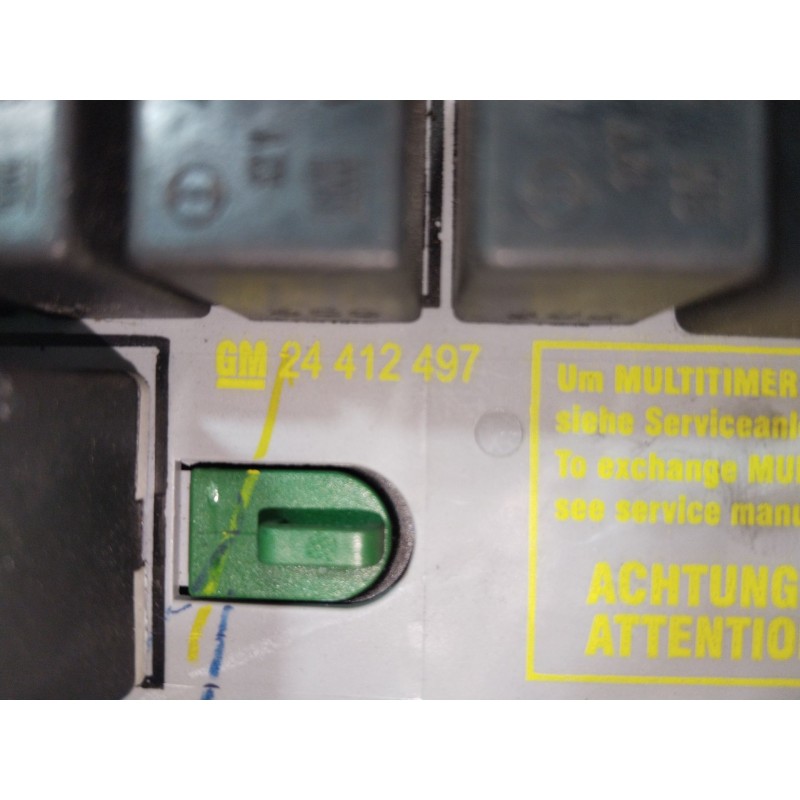 CAJA RELES / FUSIBLES 24412497  - imagen 3