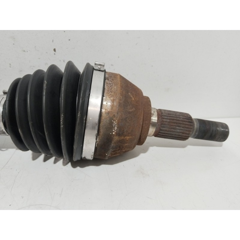 TRANSMISION DELANTERA IZQUIERDA 3GKW3L537AA  - imagen 2