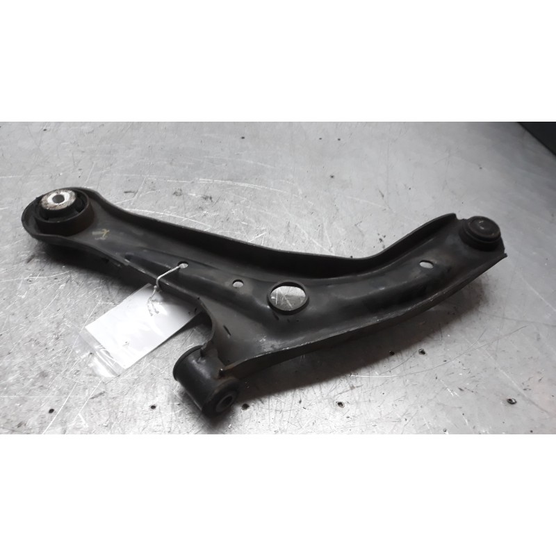 BRAZO SUSPENSION INFERIOR DELANTERO DERECHO 1737309  - imagen 2