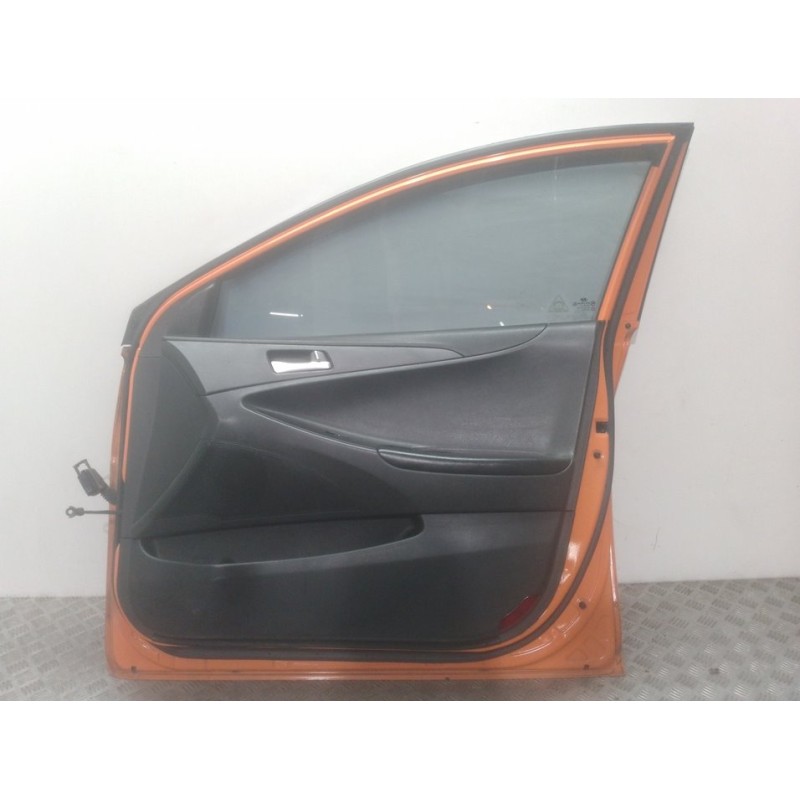 PUERTA DELANTERA DERECHA NARANJA  - imagen 2
