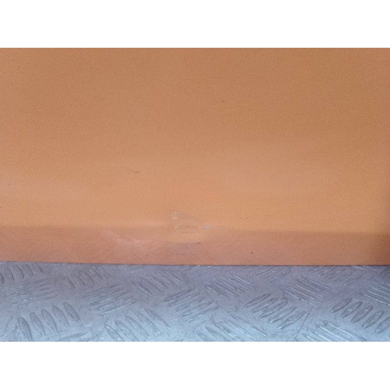 PUERTA DELANTERA DERECHA NARANJA  - imagen 3