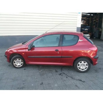 PEUGEOT 206 BERLINA
