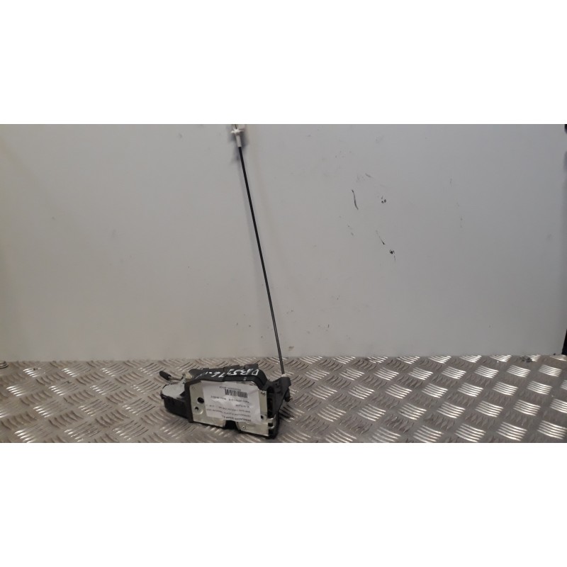 CERRADURA PUERTA TRASERA DERECHA 51227011310  - imagen 3