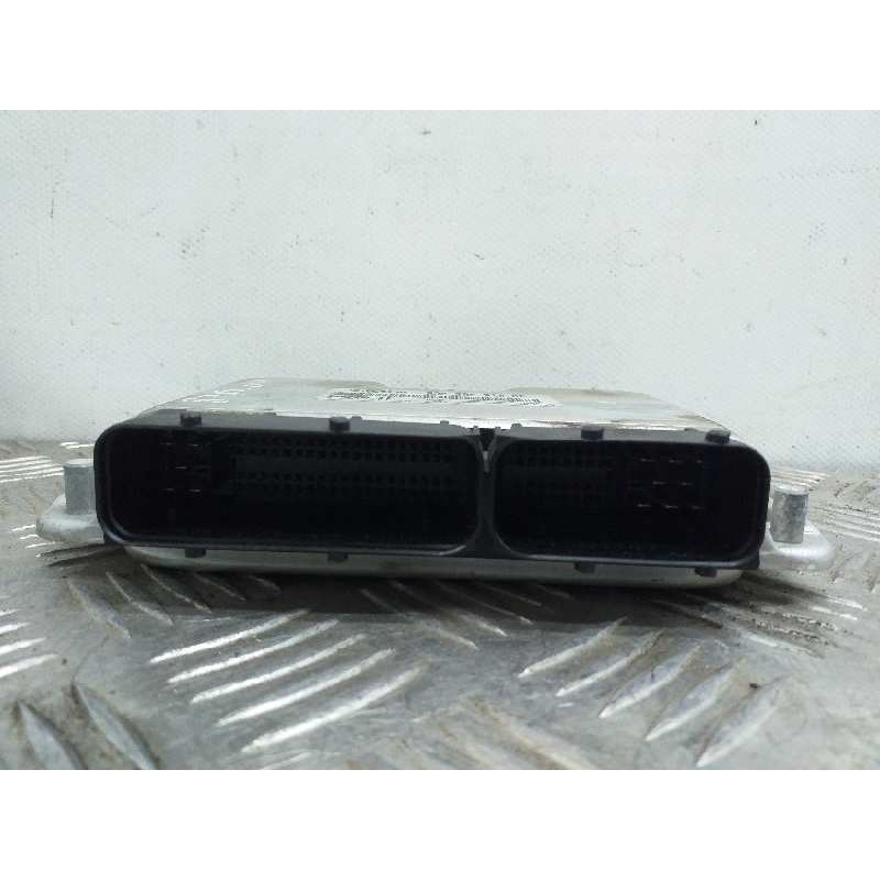 CENTRALITA MOTOR UCE 0281011201 038906019KE  - imagen 2