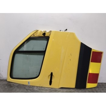 PUERTA DELANTERA DERECHA A9067200105  OEM A9067200105