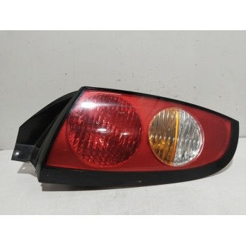 PILOTO TRASERO IZQUIERDO 92401060 