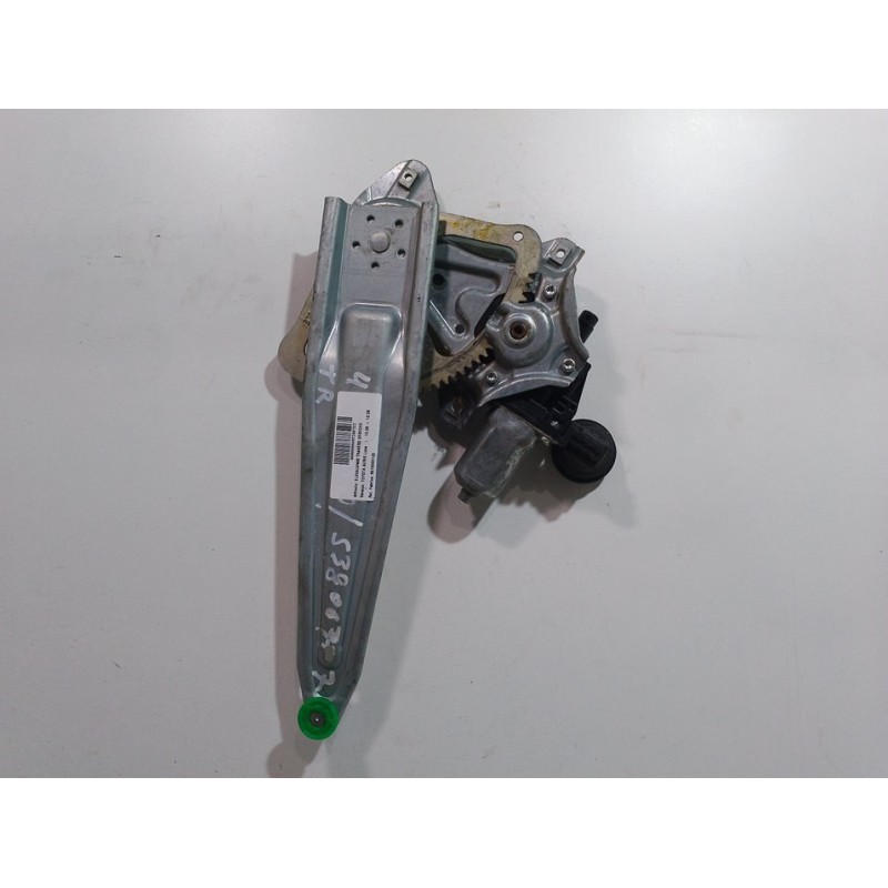 ELEVALUNAS TRASERO DERECHO 857200D120  - imagen 1