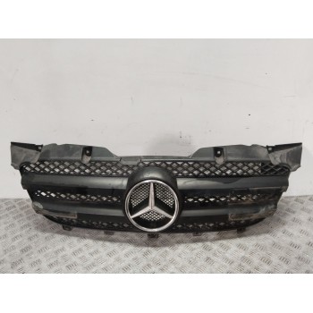 REJILLA DELANTERA 9068800385  OEM 9068800385
