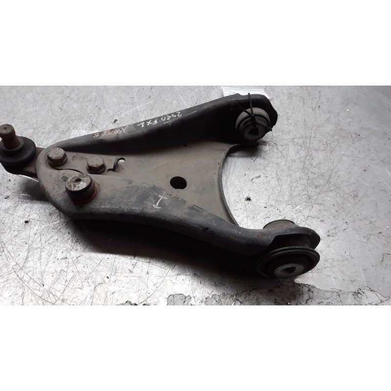 BRAZO SUSPENSION INFERIOR DELANTERO IZQUIERDO 8200942417  - imagen 1