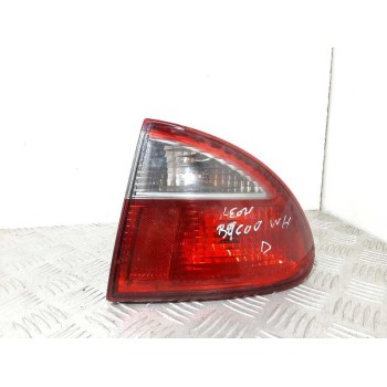PILOTO TRASERO DERECHO 1M6945112 