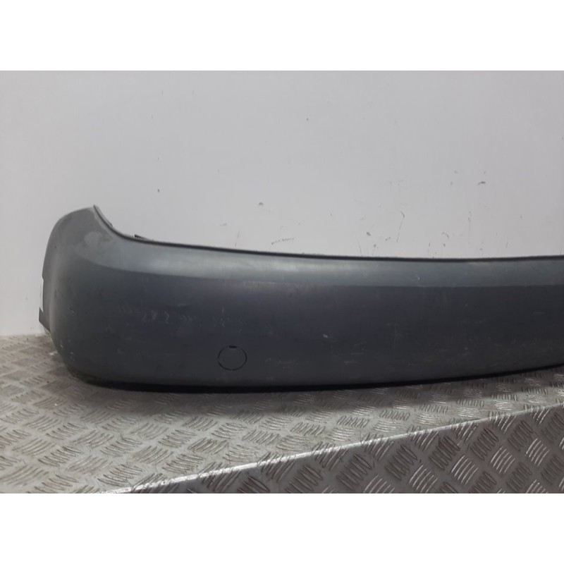 PARAGOLPES TRASERO 2K0807363 GRIS  - imagen 4