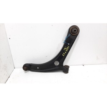 BRAZO SUSPENSION INFERIOR DELANTERO DERECHO 5105040AA 