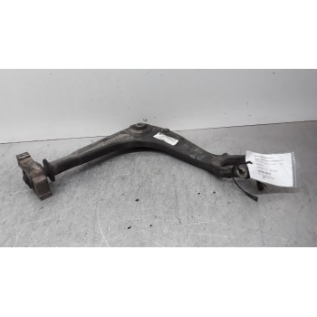 BRAZO SUSPENSION INFERIOR DELANTERO DERECHO 8D0407151E 