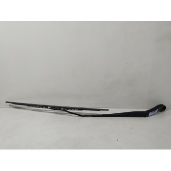 BRAZO LIMPIA DELANTERO DERECHO 0009467109980 