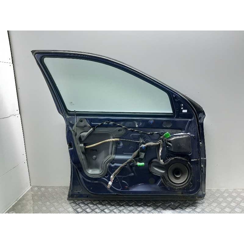 PUERTA DELANTERA IZQUIERDA AZUL  - imagen 3