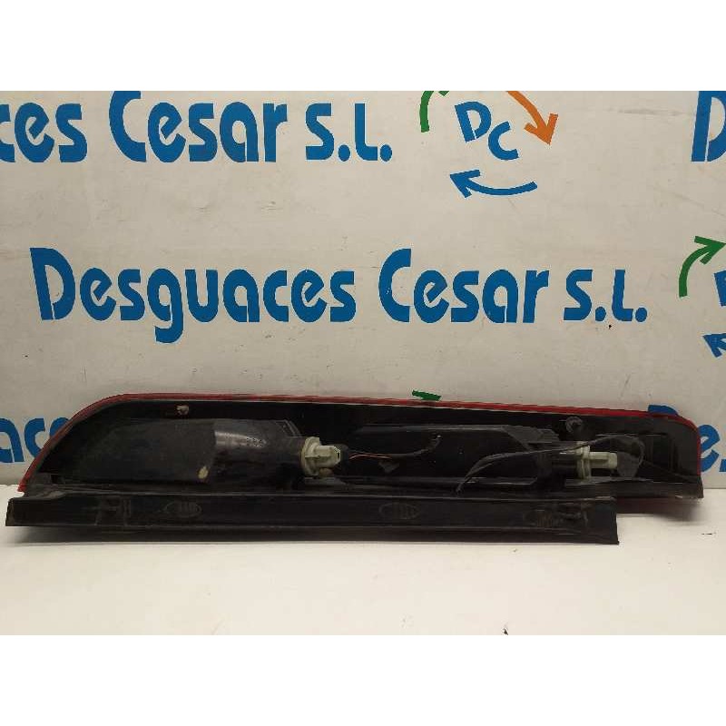 PILOTO TRASERO DERECHO 1333832  - imagen 2