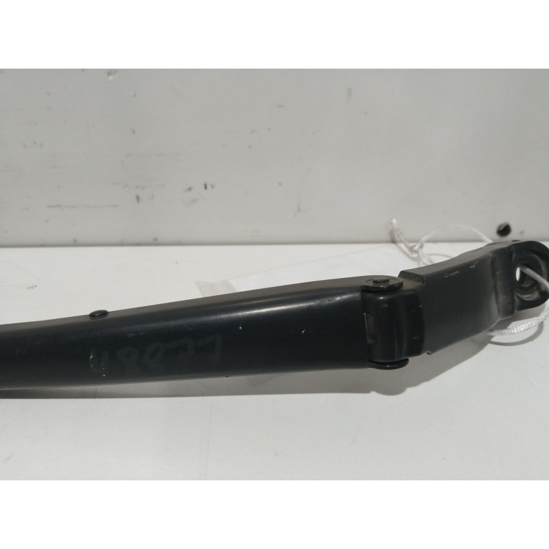 BRAZO LIMPIA DELANTERO DERECHO 8521174030  - imagen 1