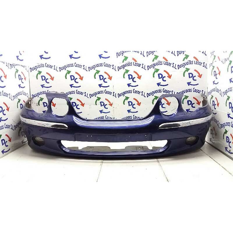 PARAGOLPES DELANTERO AZUL  - imagen 1