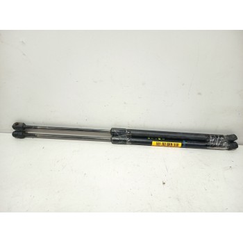 AMORTIGUADORES MALETERO / PORTON 8205TK 