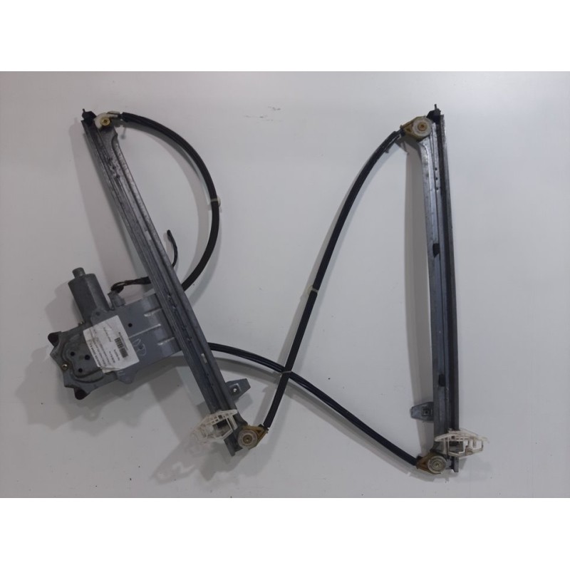 ELEVALUNAS DELANTERO DERECHO 9222F9  - imagen 2