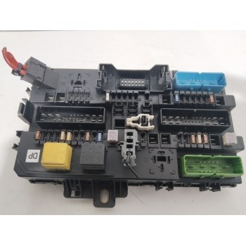 CAJA RELES / FUSIBLES 13181278 