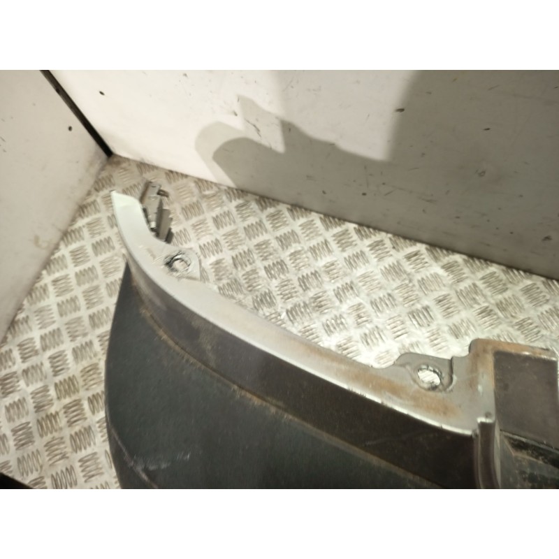 PARAGOLPES TRASERO 866111G200  - imagen 4