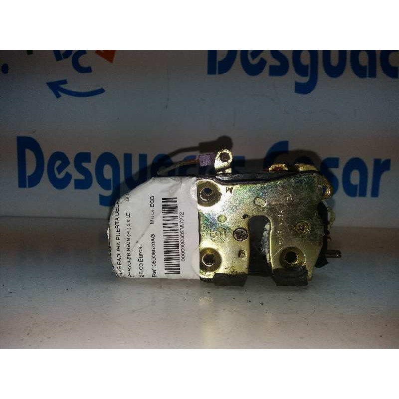 CERRADURA PUERTA DELANTERA DERECHA 05008620AG  - imagen 1